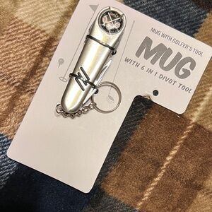 New Silver Key & Card Holder with Golfer's Tool